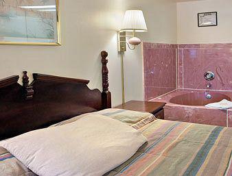 Super 8 By Wyndham Ruston Motel Kamer foto